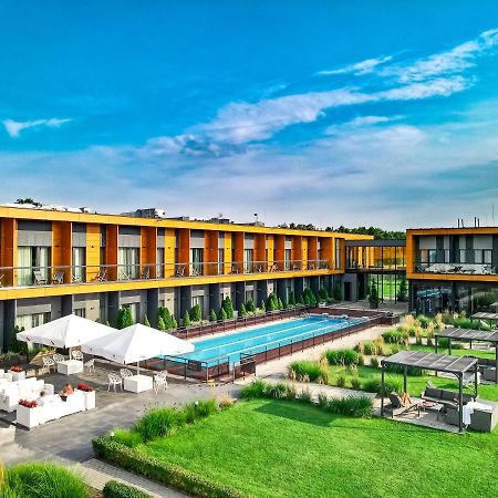 Hotel Bonifacio Spa&Sport Resort Sochocin Exterior foto